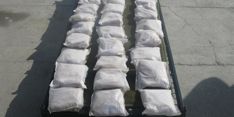 انهدام باند قاچاق مواد مخدر در اسلامشهر/۲۰۰ کیلوگرم شیشه کشف شد